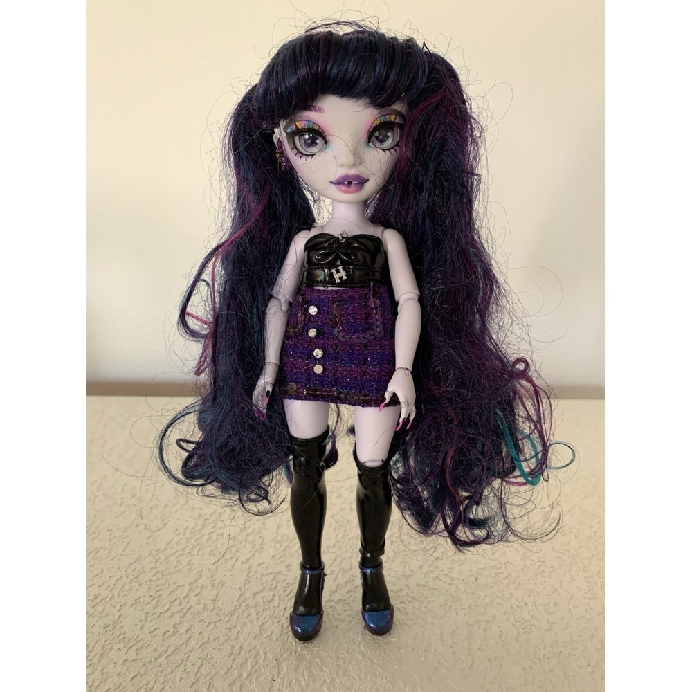 Shadow High Veronica Storm Rainbow High- Twin Doll Special Edition One Earring